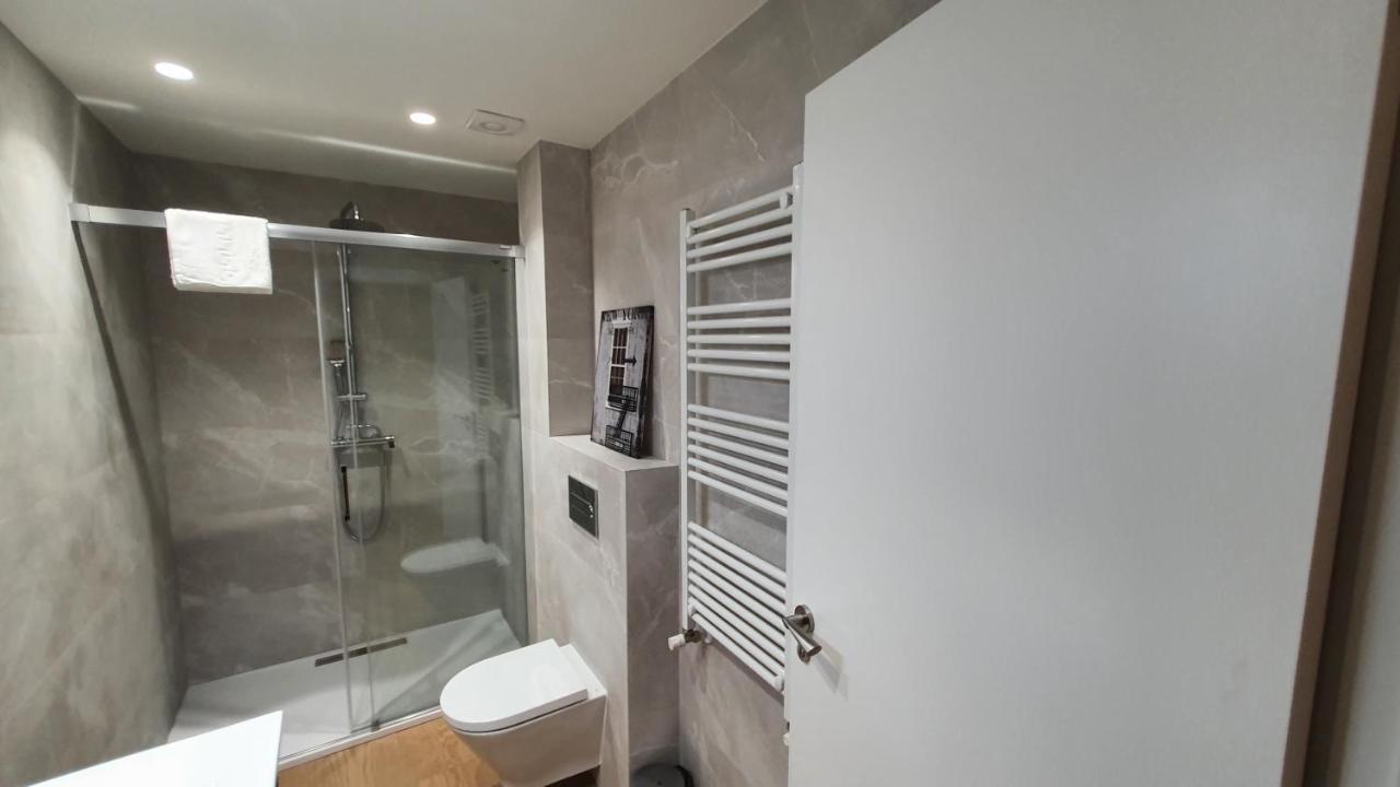 Auditorio Vicele - 2 Hab Y Sofa-Cama - Wifi - Vut-3692-As Oviedo Ngoại thất bức ảnh